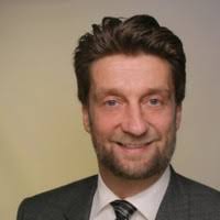 Stefan Julius's Instagram, Twitter & Facebook