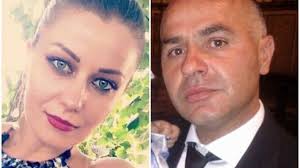 Fermato per tentato omicidio e sfregio permanente al viso la 44enne aveva appena venduto casa sua, convinta di coronare il sogno di andare a convivere. Bergamo Uccide La Moglie A Coltellate E Fugge Accerchiato Si Consegna Ai Carabinieri La Repubblica