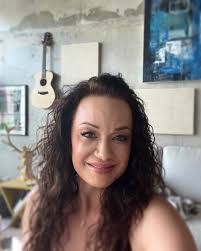 Heather Nowell Art (@heathernowellartist) • Instagram photos and videos