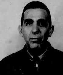 Sidney Leon's Instagram, Twitter & Facebook