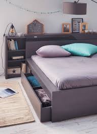 La lumière du led est interchangeable grâce à sa finition : Brooklyn Lit 2 Places Gris Fonce Decoration Deco Maison Alinea Deco Chambre Deco Chambre A Coucher Chambre Lit