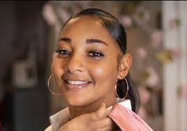 Lashanda Powell's Instagram, Twitter & Facebook