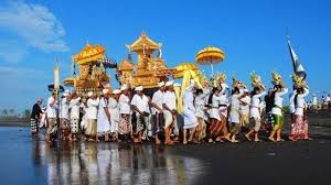 Rahajeng nyanggra rahina nyepi wanti warsa anyar 1941. Kumpulan Ucapan Hari Raya Nyepi 2019 Bahasa Indonesia Bali Kirim Ke Keluarga Temanmu Malam Ini Halaman All Tribun Timur