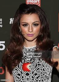 685 photos et images haute résolution de Kim Lloyd