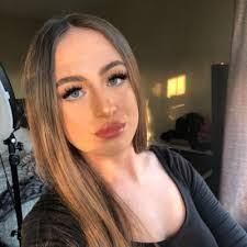 Casey Sargent's Instagram, Twitter & Facebook