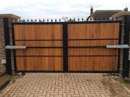 Exterior view of a house with fence and garage, panorama. Electric Gates Automatic Gate Electronic Gates House Gate Design Estate Gates Door Gate Design