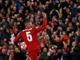 El medio iba a fichar a coste cero y las otras opciones interesantes del mercado implican un gasto imprevisto que el club no puede asumir sin ventas, pero habrá refuerzos en la medular de un perfil similar al holandés. Live Commentary Liverpool 4 0 Barcelona 4 3 On Aggregate