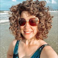 I kinda had fun with the Christmas PJ's this year. I'm wearing Mrs.  Incredible and Ladd is Spider Man, but you'll just have to trust me since I  don't own a selfie