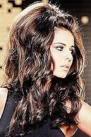 For this medium length hairstyle, a section of the hair is decorated with little rings across the hair's length. Fantastic Easy 60s Hairstyles For Long Hair Fantastic Hairstyles Long Hair Styles 60s Hair Hair Styles