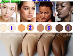 La nueva y polémica moda en Asia: la ropa interior de “pata de camello” -  Infobae