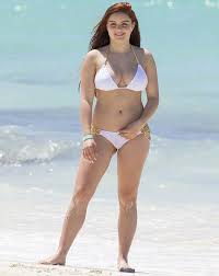 Polka dot printed tiered top and bottom are both flattering and trendy. Young Ariel Winter Cameltoe In White Bikini On The Beach Taxi Driver Movie