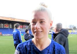 Beth England signs for rivals Spurs