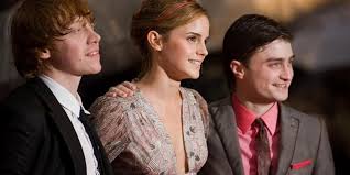 No meme posts / image macros. Harry Potter Star Emma Watson Kann Vor Der Kamera Nicht Unbeschwert Lachen Haz Hannoversche Allgemeine