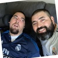 200+ perfiles de «Juan Dimas»