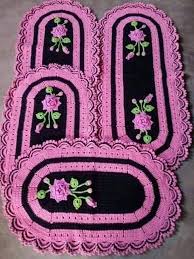 Aprende Hacer Tapetes De Crochet Para Su Hogar En 2020 Cojines De Ganchillo Chal De Ganchillo Ganchillo Blusas