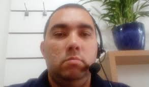 Me ajuda a pagar a pensão alimentícia.