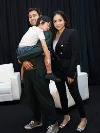 Ketika kabar tersebut semakin beredar luas akhirnya sang suami yakni raffi ahmad buka suara. Raffi Ahmad Kenang Momen Saat Nagita Slavina Hamil Dan Melahirkan Rafathar Kumparan Com