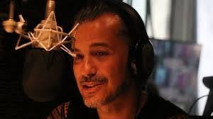 Alejandro Camino's Instagram, Twitter & Facebook