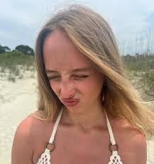 Tessa Levy's Instagram, Twitter & Facebook