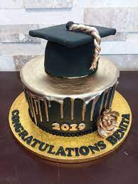 Black And Gold Graduation Cake Graduation Cakes Graduation Cake Designs College Graduation Cakes