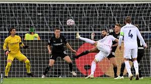 Real madrid president florentino perez on sunday said the coronavirus pandemic had increased la liga champions real madrid will face athletic bilbao and barcelona will play real sociedad in the. Borussia Monchengladbach 2 2 Real Madrid Real Score Two Late Goals To Snatch Draw Bbc Sport