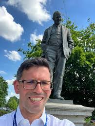 Richard Crofts's Instagram, Twitter & Facebook