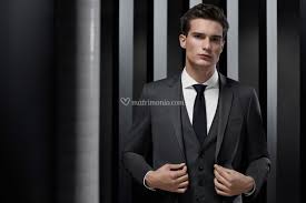 Oggi è difficile trovare qualcuno che non conosca il marchio il marchio hugo boss garantisce la propria gamma di prodotti e la propria qualità eccellente con uno fino alla primavera del 2018, gli occhiali hugo boss, gli orologi hugo boss, i vestiti, i completi. Ingiusto Albero Diritto Dautore Vestito Da Uomo Hugo Boss Settimanaciclisticalombarda It