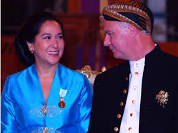 Kartika sari dewi soekarno saudara kandung. Family President Of Indonesia Collection Website