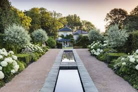Essex Rill Garden Design By Jeremy Allen Http Jeremyallengardendesign Co Uk Portfolio Country Garden Landscaping Garden Design Outdoor Gardens