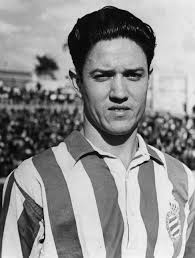 Cabe destacar que el oriundo de san joaquín registra siete dobletes en el equipo de todos, luego de los logrados frente a méxico (copa américa 2015), venezuela (eliminatorias 2016), bolivia. Estos Son Los Maximos Goleadores Historicos Del Atleti As Com