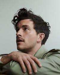 Jonathan Bailey Fansite — Jonathan Bailey for L'Officiel Hommes Italia...