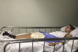 Brazil's tv presenter and beauty contestant, adressa urach, never expected that her prized rear would wreak havoc on her life. Hospital Divulga Fotos Chocantes De Andressa Urach Atencao Imagens Fortes Viver Diario De Pernambuco