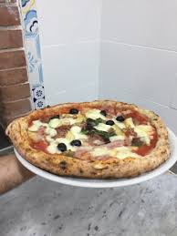 Spaccanapoli from mapcarta, the free map. Pizza Ottima Prodotti Scelti Con Cura Di Prima Qualita Molto Soddisfacente Picture Of Pizzeria Spacca Napoli Crotone Tripadvisor