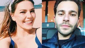 Hakan sabancı ülkenin sayılı zenginlerinden olan bir aileden değil de kısa paça pantolonlu,seri köz getir kardeşim diyip,masaya sigara üstüne bmw anahtarı koyacak sonradan görme gibi. Hakan Sabanci Gonlunu Asli Enver E Mi Kaptirdi Magazin Haberleri