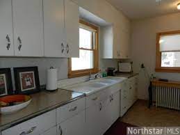 Here's the process i used to repaint my 1988 kitchen cabinets, and the tips i learned along the way. Repainting Metal Kitchen Cabinets Vintage Kitchen Cabinets Kitchen Cabinets Metal Kitchen Cabinets