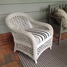 Yesteryear wicker classic vanity stoolpolyester/polyester blend/upholstered/metal in white/brown, size 21.21 h x 15.15 w x 15.15 d in | wayfair wayfair $ 189.99 Henry Link Wicker Furniture Replacement Cushions Pasteurinstituteindia Com