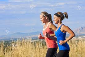 The event will be staged from forster main beach area. Zwei Schone Frau Mittleren Alters Jogger Training Fur Einen Marathon Lizenzfreie Fotos Bilder Und Stock Fotografie Image 12035957