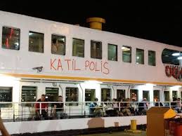 Kadikoy Den Gelip Karakoy E Yanasan Vapur Yildiz Twitter Geziler