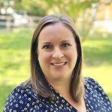 Kellie Britton's Instagram, Twitter & Facebook