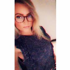 Emily Risk (@its_emilybree)