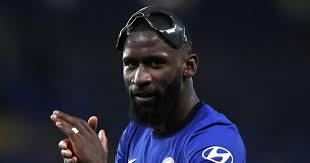 #sportceleb antonio rüdiger born 3 march 1993 is a german professional footballer who plays as a centre back for premier league club chelsea and the germany national team. Ferdinand Makes Bold Rudiger Claim As He Picks Best Pl Defenders