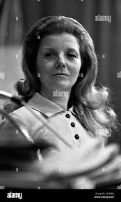 Maria estela martinez de peron Banque de photographies et d'images à haute  résolution