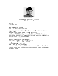 Pada tahun 1953 sesetengah pendapat 1954 sehingga 1956, tun dr mahathir lulus sebagai doktor dan berkhidmat sebagai pegawai perubatan di. Tun Dr Mahathir