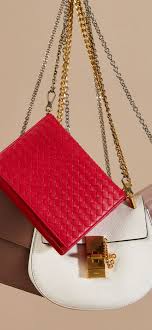 Mar 15, 2020 · how to store your designer bags keep it clean. How To Store Your Designer Handbags The Vault