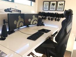 Black And White Pc Setup Imgur Post Imgur Gaming Setup Gaming Room Setup Room Setup