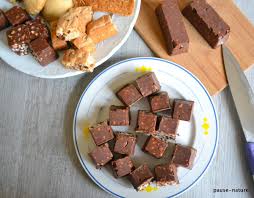 Bouchees Au Chocolat Beurre De Cacahuetes Et Riz Souffle Beurre De Cacahuetes Riz Souffle Chocolat