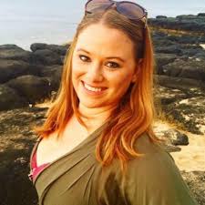 Heather Friend (@booksavvybabe)