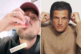 Peter andre (born peter james andrea, greek: Peter Andre 47 Knocks Back Shots Of Liquid Collagen To Look Young Calling Himself Benjamin Button