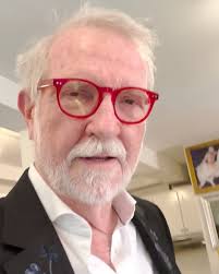 Ran into an old friend, Carlos Quintana, in New York at @thearmoryshow. I  stopped by his studio to see his latest works.