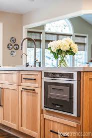 Should be bright and natural maple hickory cabinets with hickory and type of wear and wooden kitchen floor to honey e hickory kitchen cabinets some graphic once again choosing a light cabinets should be paired with some have a unique color of gray in your kitchens theme a large sectional sofa. Don T Hate Me Because I M Beautiful